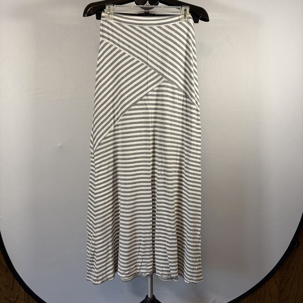 Mossimo Small Grey White Striped Maxi Skirt Y2K Inspired Abstract Long Grunge